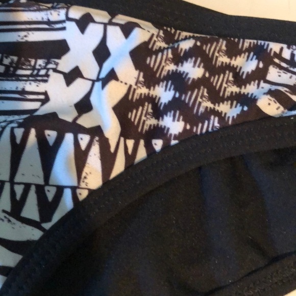 LSpace Bikini bottoms size sm - Picture 2 of 4